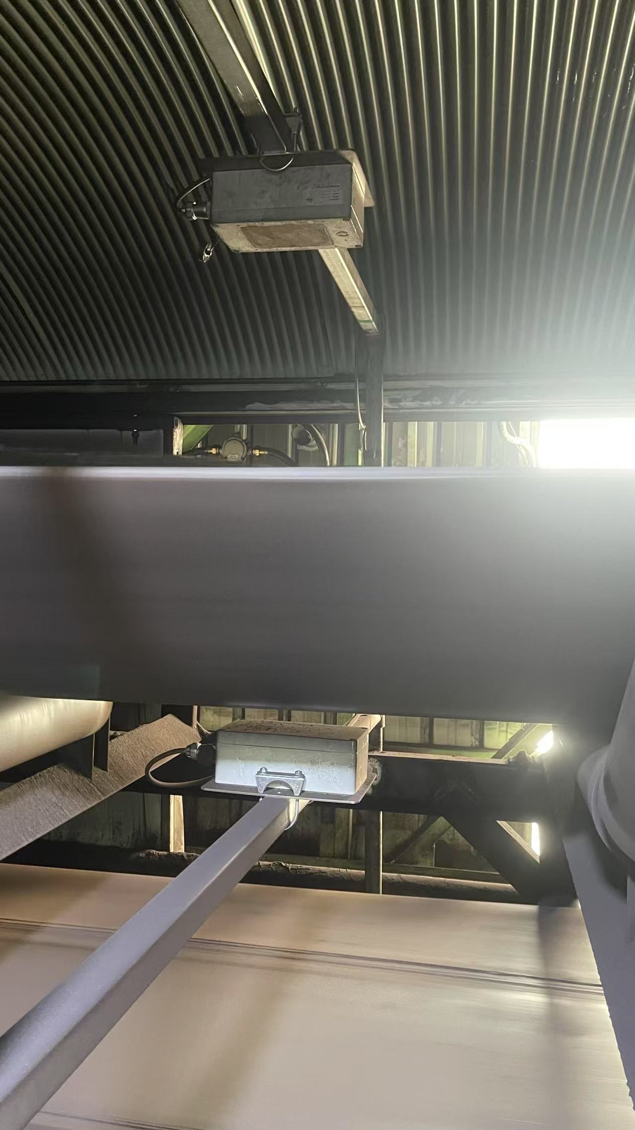 1763515893974128.jpg 1763515893974128.jpg